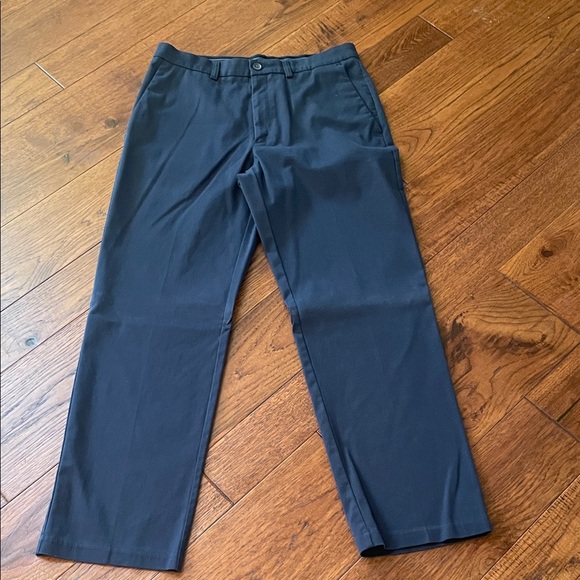 Haggar Men's Navy Chinos - Picture 1 of 7